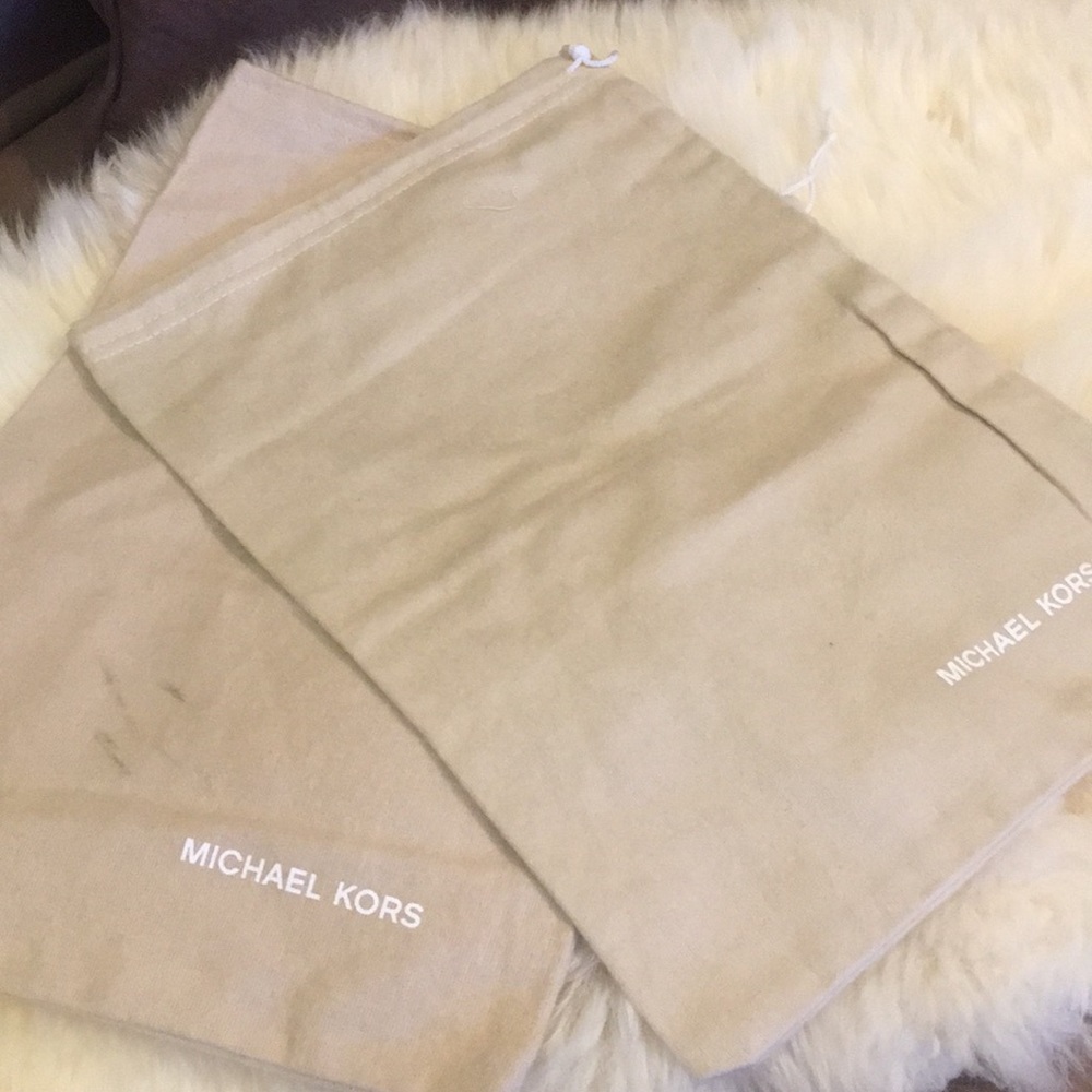 Michael Kors shoes distbags